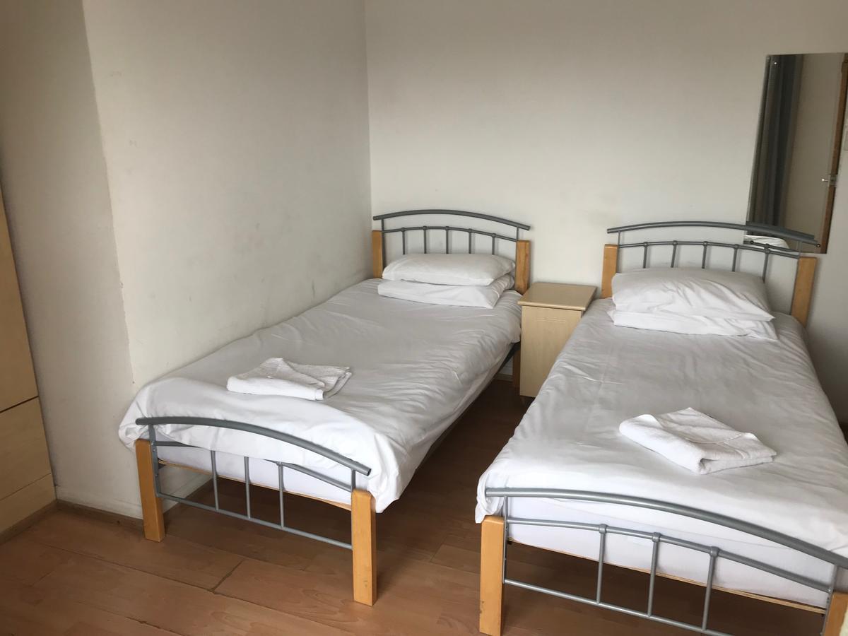 Lindal Hotel Harrow Buitenkant foto